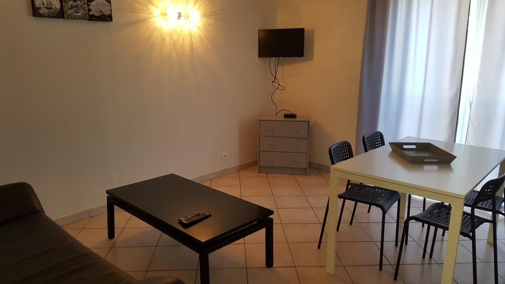 Appart'Hotel Residella Aubagne Gémenos Zewnętrze zdjęcie